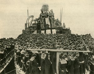 Arcybiskup Yorku odwiedza brytyjskich marynarzy Royal Navy, pierwsza wojna światowa, 1914, c1920. autorstwa Unbekannt