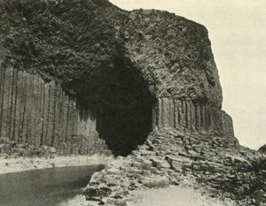 Jaskinia Bohatera Wojownika, c1948. autorstwa Unbekannt