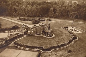 Fort, 1937 autorstwa Unbekannt