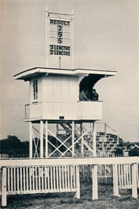 Nowa loża sędziowska, Kempton Park, ok. 1940 r. autorstwa Unbekannt