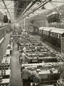 Remont podziemnego taboru należącego do Londyńskiego Transportu Pasażerskiego, 1935-36. autorstwa Unbekannt