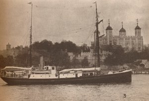 Quest, w którym sir Ernest Shackleton wypłynął we wrześniu 1921 roku, co miało dowieść jego ostatniego… autorstwa Unbekannt