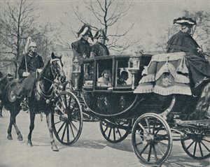 Para królewska powracająca z opactwa, 1923, 1937. autorstwa Unbekannt