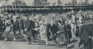 Rodzina królewska w Szkocji, ok. 1930, 1937. autorstwa Unbekannt