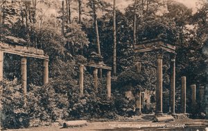 Ruiny, Virginia Water, Windsor, ok. 1917 r. autorstwa Unbekannt