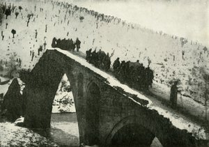 Sztab Generalny Armii Serbskiej podczas odwrotu przez Albanię, 1919. autorstwa Unbekannt