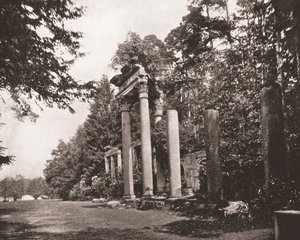 Świątynia Augusta w Virginia Water, Surrey, 1894. autorstwa Unbekannt
