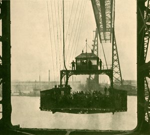 Podróżujący samochód, most transportera, Middlesborough, ok. 1930. autorstwa Unbekannt