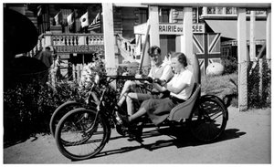 Dwumiejscowy trójkołowiec, Zeebrugge, Belgia, 1936 autorstwa Unbekannt