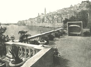 Widok miasta od strony zatoki, Menton, Francja, 1895. autorstwa Unbekannt
