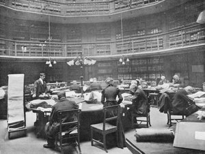 Goście przeszukujący tomy w Public Record Office, Chancery Lane, Londyn, 1903 r. autorstwa Unbekannt