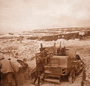 Wciągarka do balonu zaporowego, Genicourt, północna Francja, c1914-c1918 autorstwa Unbekannt