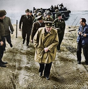 Winston Churchill po drugiej stronie Renu. Na zewnątrz do Niemiec! Naprzód do zwycięstwa!, 1945 autorstwa Unbekannt