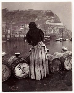 Kobieta i beczki, port Whitby, ok. 1905 autorstwa Unbekannt