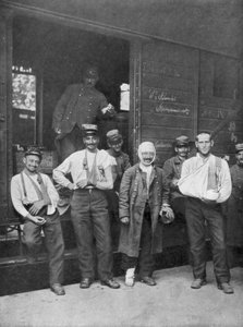 Ranni żołnierze francuscy w drodze do szpitala pociągiem Francja, 1914 autorstwa Unbekannt