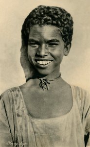 Młoda dziewczyna, c1918-c1939. autorstwa Unbekannt