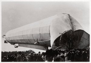 Zeppelin LZ 5 w Goeppingen, Niemcy, 1909 1933 autorstwa Unbekannt