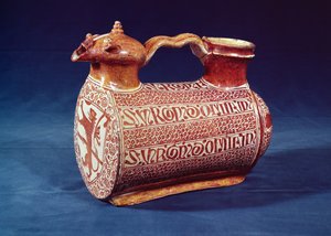 Ewer z połyskującą dekoracją, początek XVI wieku, używany do polewania rąk wodą w trakcie i pomiędzy kursami