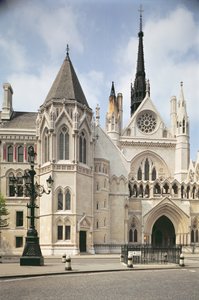 Zewnętrzny widok wejścia do Royal Courts of Justice, Londyn autorstwa Unbekannt Unbekannt