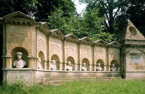 Stowe, William Kent (1684-1748), Świątynia Brytyjskich Godnych, c.1735, Buckinghamshire, Wielka Brytania autorstwa Unbekannt Unbekannt