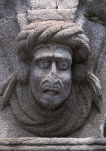 Fragment fryzu na zabytkowym budynku na Placu Republiki (Praca da Republica) w Viana Do Castelo. Portugalia autorstwa Benjamin Baud