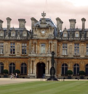 Na zewnątrz Waddesdon Manor