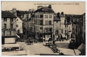 Ile de France, Seine et Marne (77), Ferte-sous-Jouarre (Ferte-sous-Jouarre): skrzyżowanie kościelne - pocztówka koniec XIX - początek XX wieku autorstwa Unknown