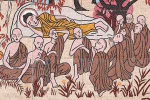 Buddyjska pagoda Ong Nui, Fresk ścienny, Życie Buddy, Po 45 latach nauczania Dharmy Budda przeszedł w Parinirwanę, Quy Nhon, Wietnam, 2019 (zdjęcie) autorstwa Unbekannt