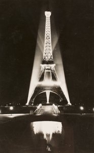 Pocztówka/Wieża Eiffla/Paryż/Seine/Ile de France/Francja autorstwa William M. Timlin