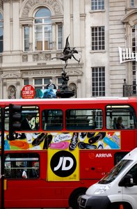 Czerwony autobus londyński, Piccadilly (zdjęcie) autorstwa Unbekannt