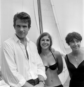 AKTOR WARREN BEATTY NA PLAŻY LIDO W WENECJI - 1965 autorstwa Unbekannt