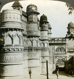 Pałac Man Singh, Gwalior, Madhya Pradesh, Indie, ok. 1900. autorstwa Underwood and Underwood