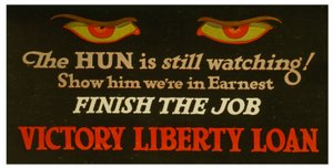 Hun wciąż patrzy! Pokaż mu były na serio - dokończ pracę Victory Liberty Loan.rnc.1917 autorstwa Unknown