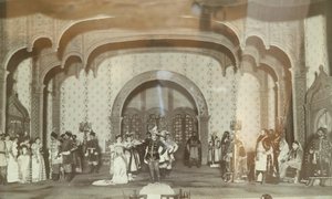Scena de la piece de theatre ""le Faux Dmitri"" przez Aleksandra Nikołajewicza Ostrowskiego (1823-1926). Teatr Maly de Moscou. Fotografia, anny 1870. Państwowe Centralne Muzeum Teatralne im. A. Bachruszyna, Moskwa Scena ze sztuki teatralnej „Fałszywy Dymit autorstwa Unknown artist