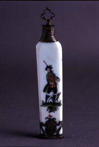 Butelka na perfumy ceramiczne z XVIII wieku. autorstwa Unknown artist