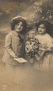 Historyczna kartka imieninowa, dzieci w kostiumie lalki, kiczowata, romantyczna autorstwa Unknown artist