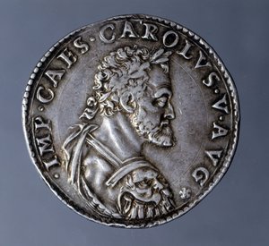 Mennica wybita w imię i wizerunek cesarza Karola V (1500-1558). autorstwa Unknown artist