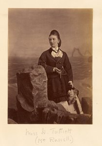 Panna H. Tuttiett (pani Russell) autorstwa Unknown artist