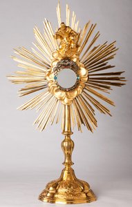 Monstrancja. Vermeil, diamenty, sztuczna biżuteria z posągiem Boga Ojca (Dieu le Père). 18 wiek. autorstwa Unknown artist