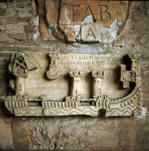 Relief przedstawiający port w Pizie (XIII wiek) autorstwa Unknown artist