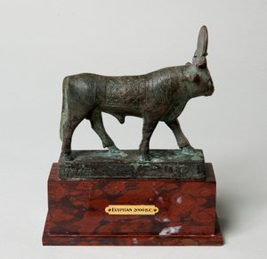 Statuetka Byka Apis autorstwa Unknown artist