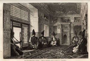 Salon bogatego domu tatarskiego w Schusha (Zakaukazie, Rosja), w którym gromadzą się mężczyźni siedzący na dywanach, by zapalić fajkę i pogawędzić. Rycina ilustrująca podróż po prowincjach Kaukazu, Basile Vereschaguine, w latach 1864-1865, opublikowana autorstwa Unknown artist