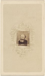 [Niezidentyfikowany łysiejący mężczyzna z siwiejącą pełną brodą]. autorstwa Unknown artist