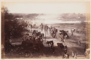 Kolumna bagażowa podczas Obozu Ćwiczeń w Delhi, 1885 ok autorstwa Unknown