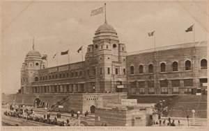 Wejście na stadion, Wystawa Imperium Brytyjskiego, Wembley autorstwa Unknown photographer