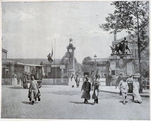 Wejście do rzeźni La Villette autorstwa Unknown photographer