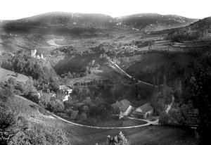 Francja, Rodan-Alpy, Ain (01), La Dorche: La Dorche, wioska i most autorstwa Unknown photographer