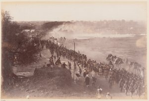 Piechota armii indyjskiej w marszu, Obóz Ćwiczeń w Delhi autorstwa Unknown photographer