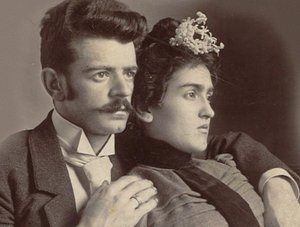 Matilde Calderón i Guillermo Kahlo, rodzice Fridy Kahlo (zdjęcie) autorstwa Unknown photographer