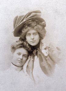Natalie Clifford Barney i Renee Vivien, Francja, ok. 1900 r. (zdjęcie czarno-białe) autorstwa Unknown photographer